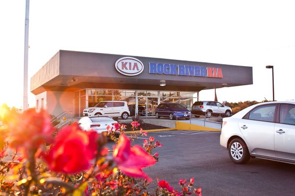 Rock River Kia in Rockford IL