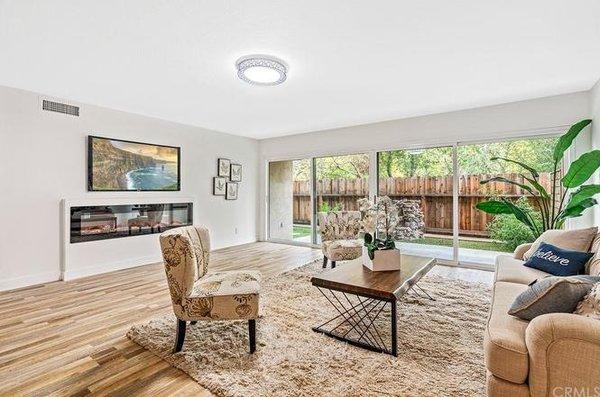 Living Room & outdoor patio