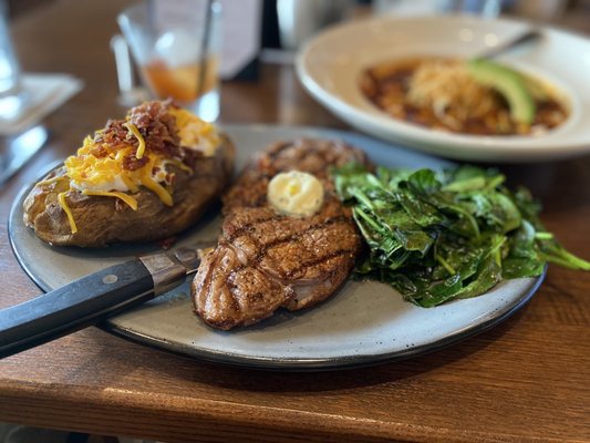 Wood grilled ribeye (medium rare)