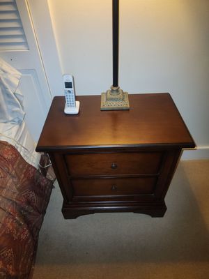 Nightstand after Kee's magic. Good as new.