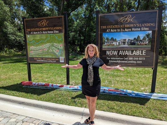 New Port Orange Community Now Open For VIP Appointments!
The Estates at Brown's Landing will offer truly superior and customized luxury,