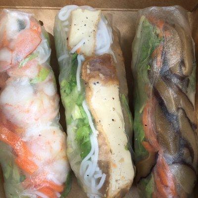 Spring rolls with shrimp, tofu, mushrooms