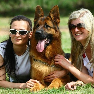 Hana & Nikole with Gamp !  German Shepherds like this are available for Sale !