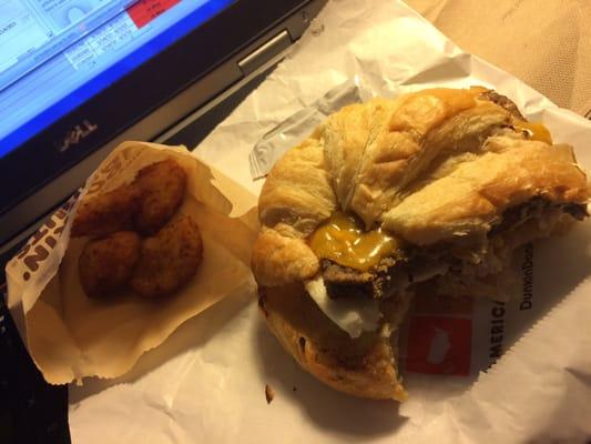 Turkey sausage breakfast sandwich & hash browns