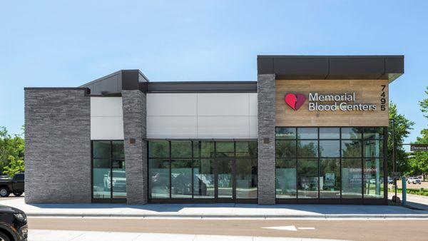 Exterior photo of Apple Valley Donor Center