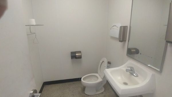 very clean facilities