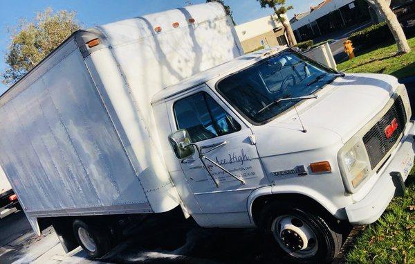 Don't worry I also wash box trucks! This here is the 14 foot box truck.