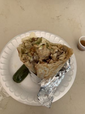 Super burrito with half chicken/Asada