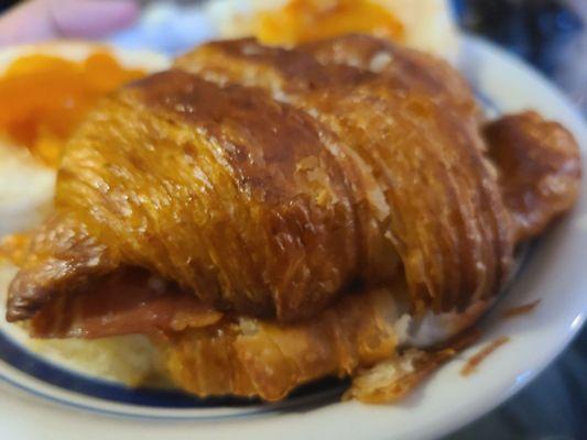 Ham and cheese croissant