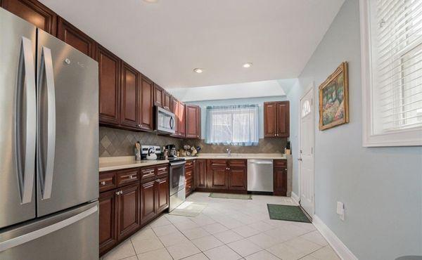 Picture of a kitchen from an Open House Xeyah hosted.