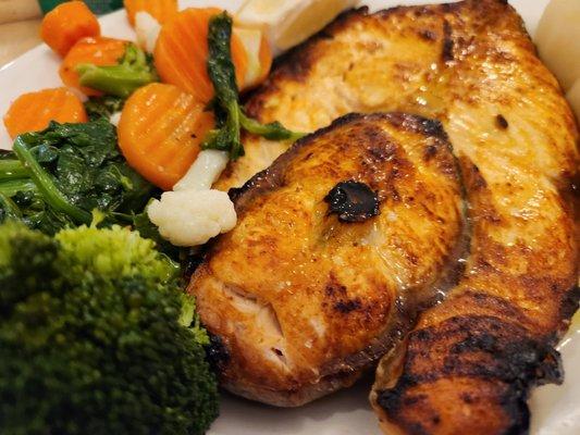 Family Dinner at Docas on 5/16
 Grilled Salmon - delish