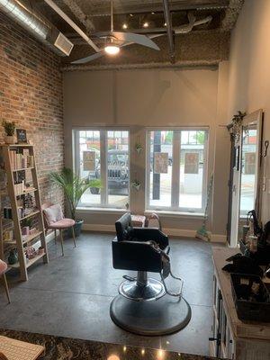 1st Avenue Salon & Spa