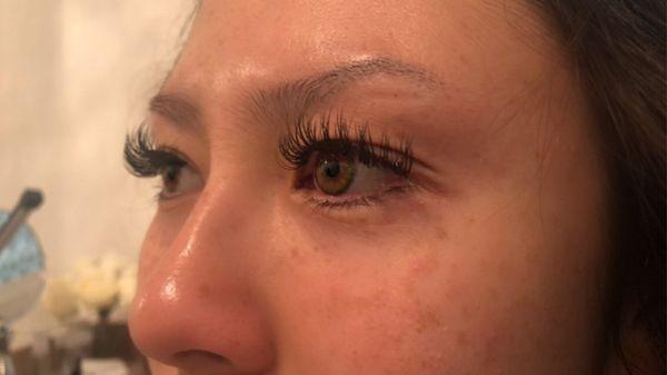 Gorgeous new set of mink eyelash extensions