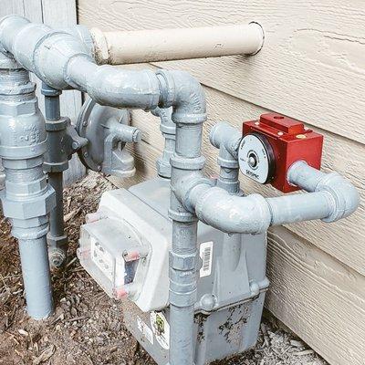 Seismic Gas Shut Off Valve installed on a residential meter in Newport Beach