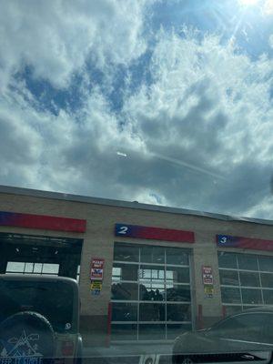 Valvoline drive thru oil change