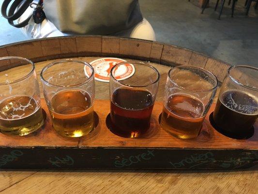 Tasting my mom's 5 flight of beers now for $10!