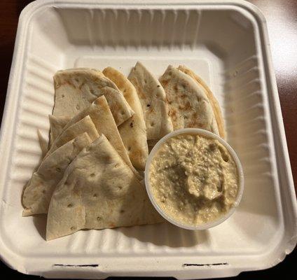 Hummus & Pita Bread