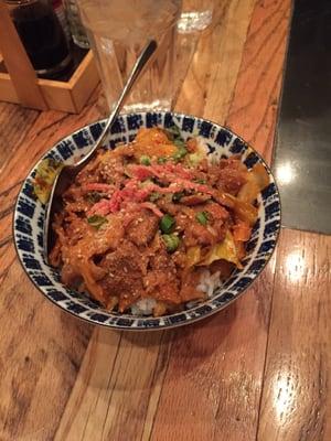 Spicy pork donburi