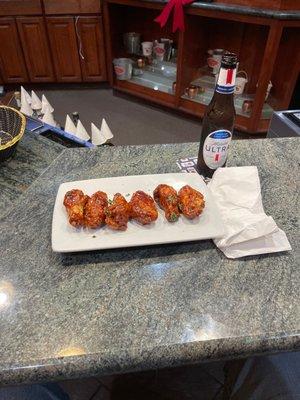 Wings are perfect, I'd show you the "Soul Rolls", but they were gone before they hit the table!  A must have for sure!