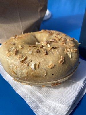 Onion bagel