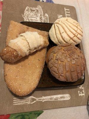 The pan dulce I tried from alondras bakery. None were good.