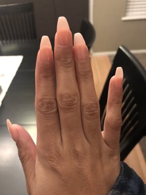 Fake nails with dip; coffin shape.