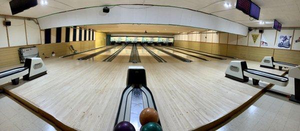 Bowling lanes