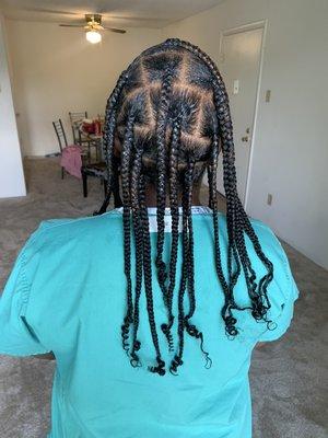 Large knotless Braids 125