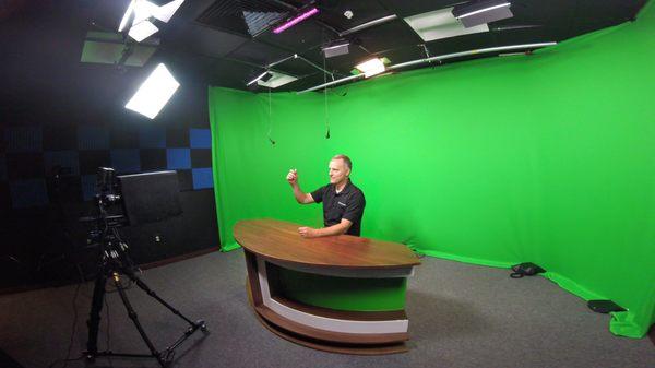 Full HD green screen video studio. Be where ever you want to be, whenever you want to be!