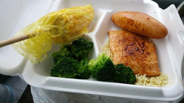 Salmon, corn and broccoli  for me