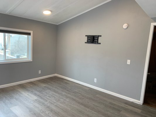 Floor, drywall & paint, inside a remodel