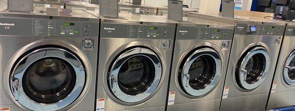 We are very excited to welcome brand new High Energy Efficient and Eco-friendly washers !!!!!

10 New Washers of various sizes !!!