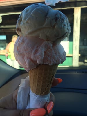 Small Cinnamon Bun and Parkerhouse Cone $2.50