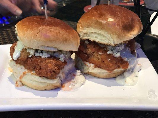 Buffalo chicken sliders