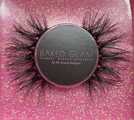 Amazing strip lashes available . Included in Full Glam . These amazing lashes can be used up to 22 times !