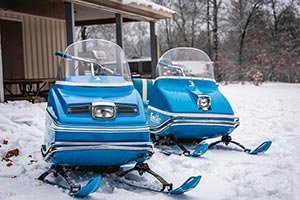 Did you know that it's Snowmobile Safety Awareness Week? Follow these recommendations before hitting the trails: https://bit.ly/3ofFqy6