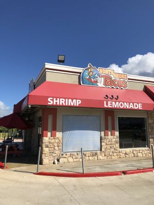 They don't have the greatest burritos but good enough when one is hungry. The place is pretty filthy and needs some major cleaning.