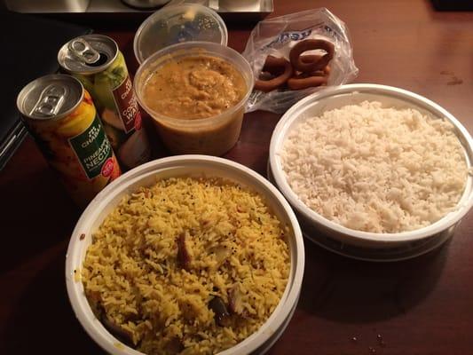 Egg plant curry, egg plant rice, some tasty round things and the best non alcoholic beverages I've ever tasted.