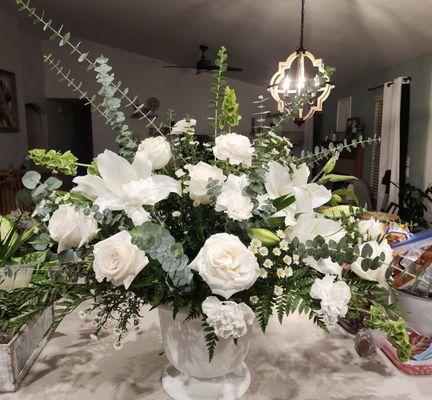 Flower arrangement for funeral