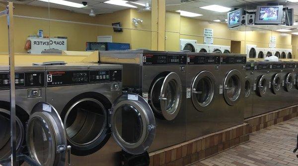 Slow Nickel Series -Laundromat