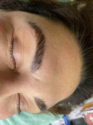 Brow lamination & tint