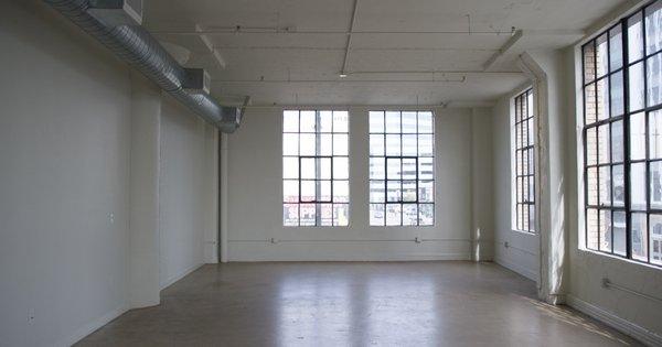 1650 Sq Ft. Stunning Loft. 75 people max. #211