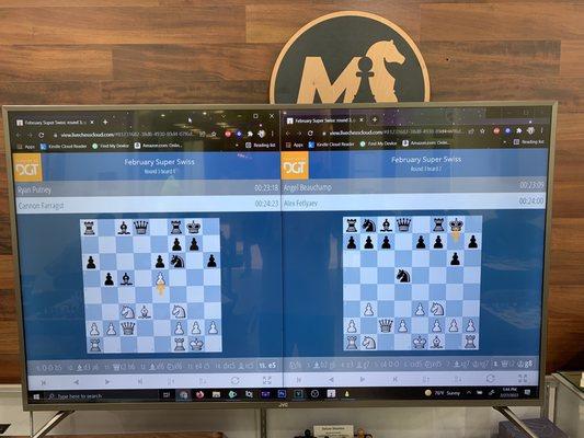 Display of tournament chess  games played on DGT boards.