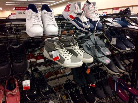 Men's shoes clearance