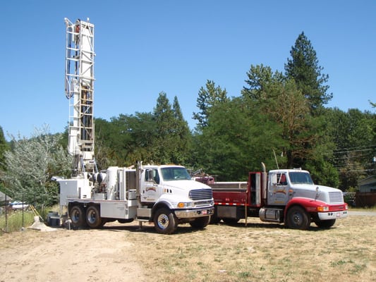 2006 Sterling Drill Rig & International