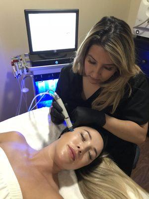 HydraFacial MD