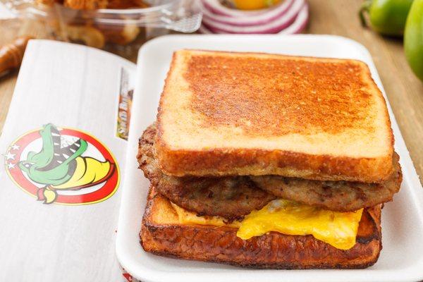 Grab-N-Geaux: Sausage Sandwich