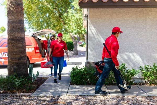 De La Rosa House Cleaning