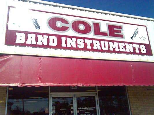 Come & see us at our Northport store or online at stores.colebandinstruments.com