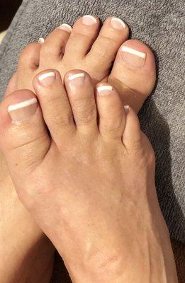 French gel pedicure